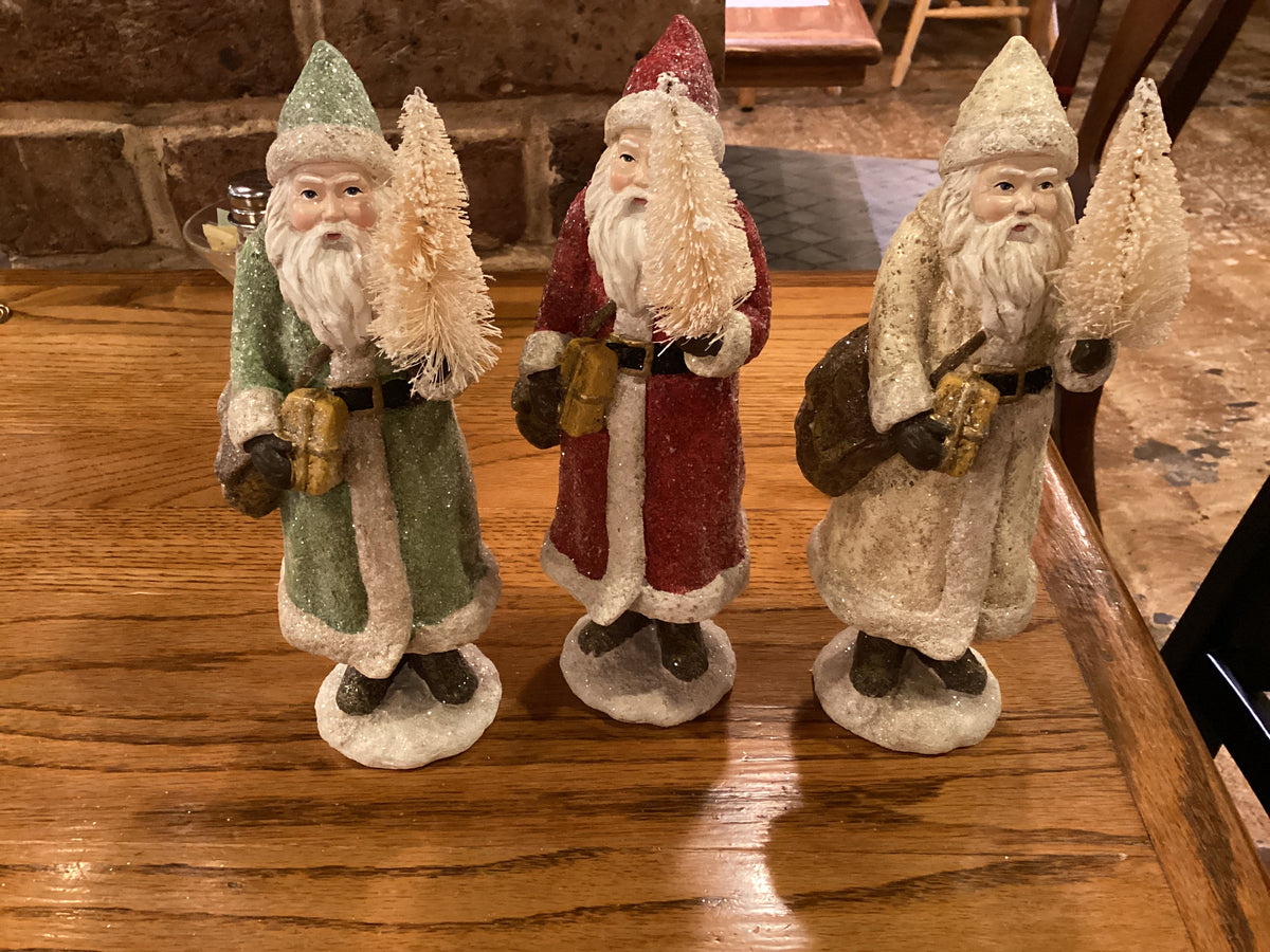 8.5 Glittered Santa