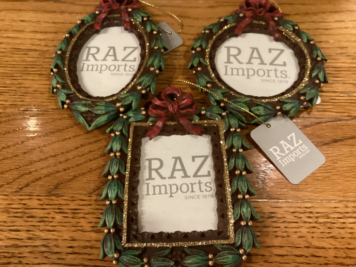 5" Frame w Bow Ornament