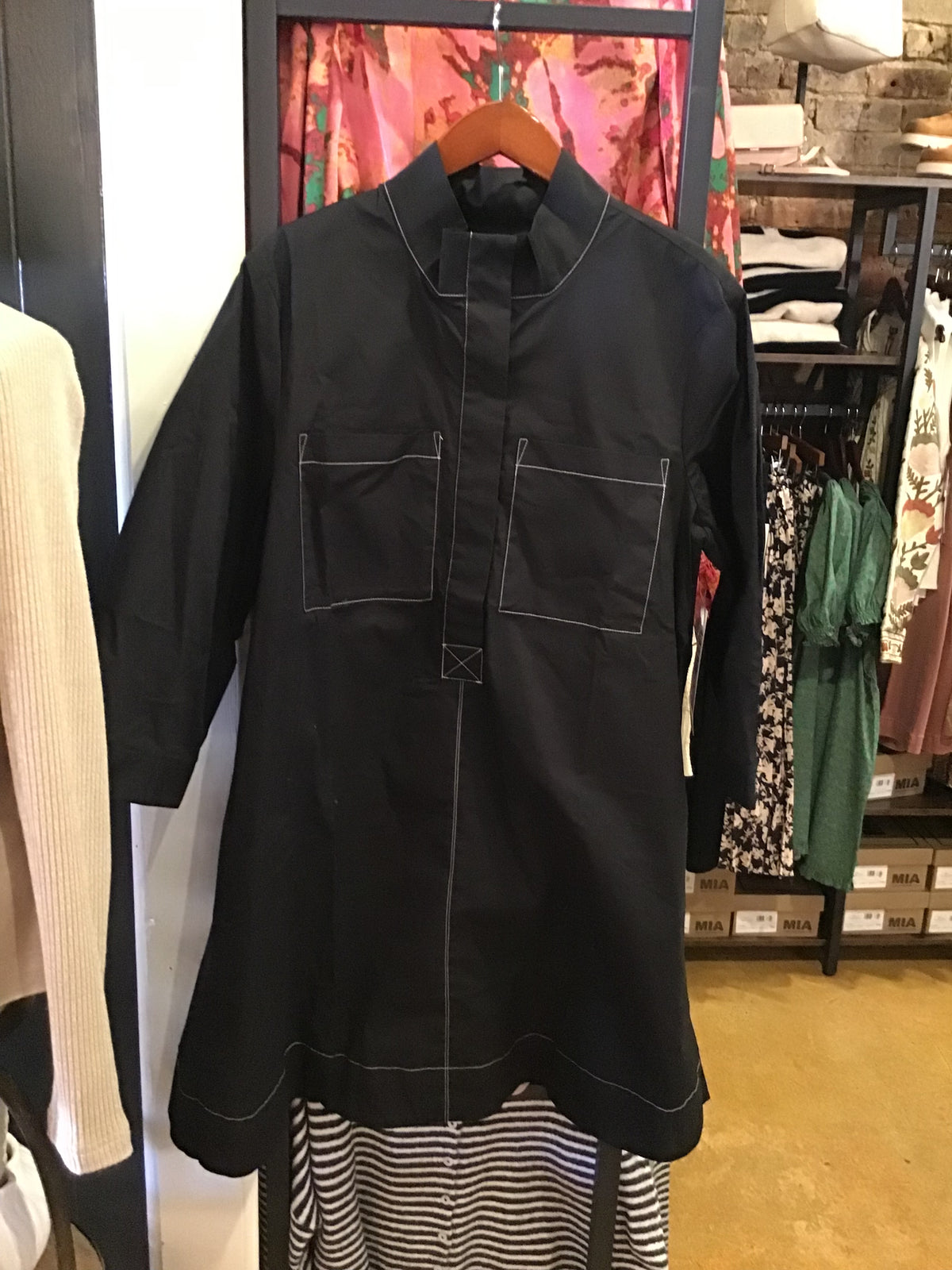 Black 3/4 SLV FRT Shirt Dress