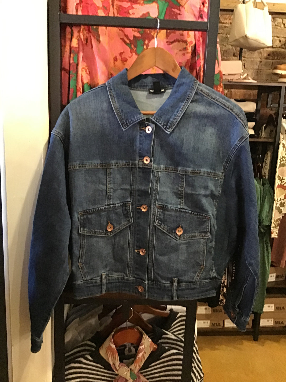 Antique Blue Jean Jacket w/Sweater Friendly Sleeves